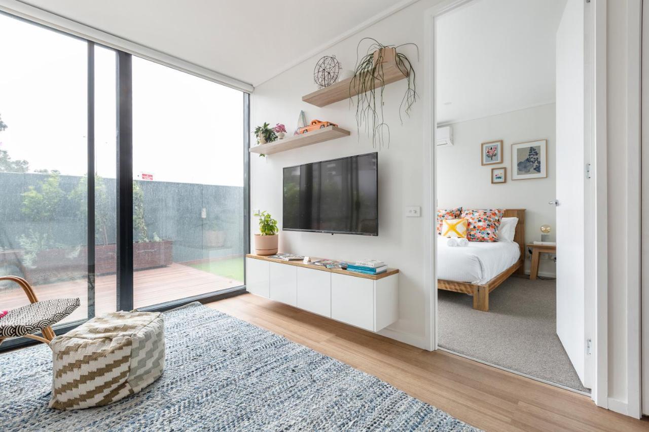 ☆Of Southbank☆Light Filled Apartment☆Huge Private Terrace With City Views☆Parking☆Pool☆Gym☆Wifi Melbourne Bagian luar foto