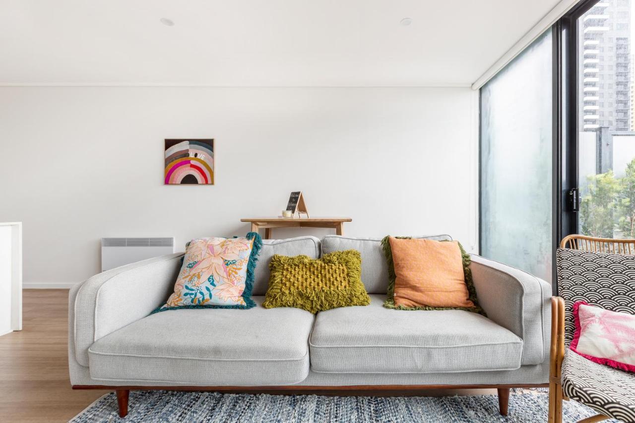 ☆Of Southbank☆Light Filled Apartment☆Huge Private Terrace With City Views☆Parking☆Pool☆Gym☆Wifi Melbourne Bagian luar foto