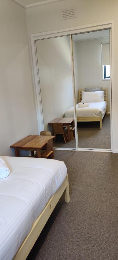 ☆Of Southbank☆Light Filled Apartment☆Huge Private Terrace With City Views☆Parking☆Pool☆Gym☆Wifi Melbourne Bagian luar foto